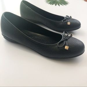 🌟New Listing! Goldtoe comfort plus slip-on flats